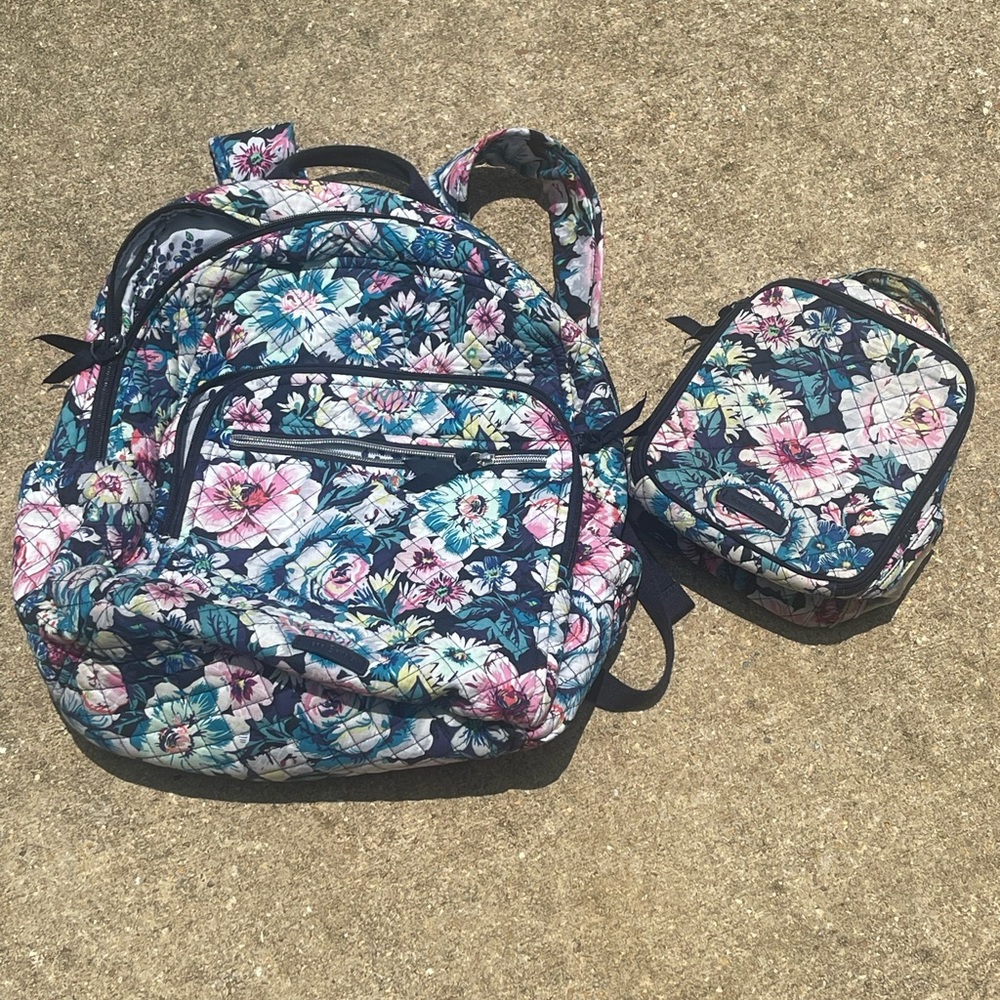 Vera Bradley book bag and lunch box set